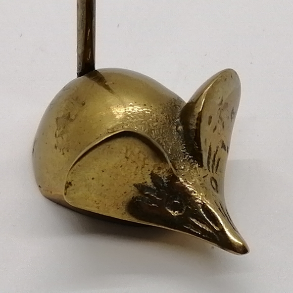SOLD          VTG Brass Mouse Ring Holder - Picture 13 of 15